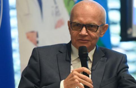 Spalone mosty w dialogu o problemach ochrony zdrowia
