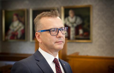 Rektor WUM: Konsolidacja to nie likwidacja