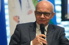 Dlaczego wydatki na zdrowie zmalały o wiele miliardów?