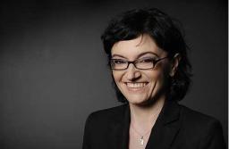 Sposób wynagradzania pracowników skarbówki budzi wątpliwości
