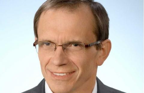 Bukiel: Centralizacja NFZ i upaństwowienie szpitali do niczego dobrego nie prowadzą