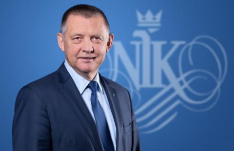 Prezes NIK krytycznie o "kopertowych" wyborach, ale prokuratura tego nie sprawdzi
