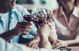 Rząd podniósł akcyzę tylko na niektóre alkohole, na inne... obniżył