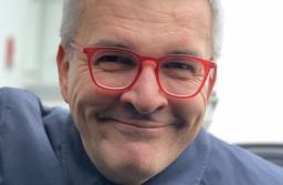 Dębowski: Rząd bierze się za patodeweloperkę, czyli populizm wkracza do mieszkaniówki