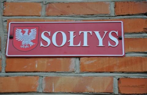 Wielu sołtysów nie otrzyma dodatku emerytalnego - brakuje papierów albo... dwóch dni