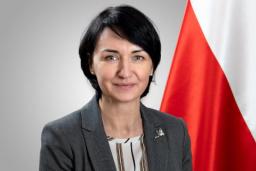 Mościcka-Dendys: Opuszczanie przez państwa organizacji międzynarodowych grozi powrotem do chaosu